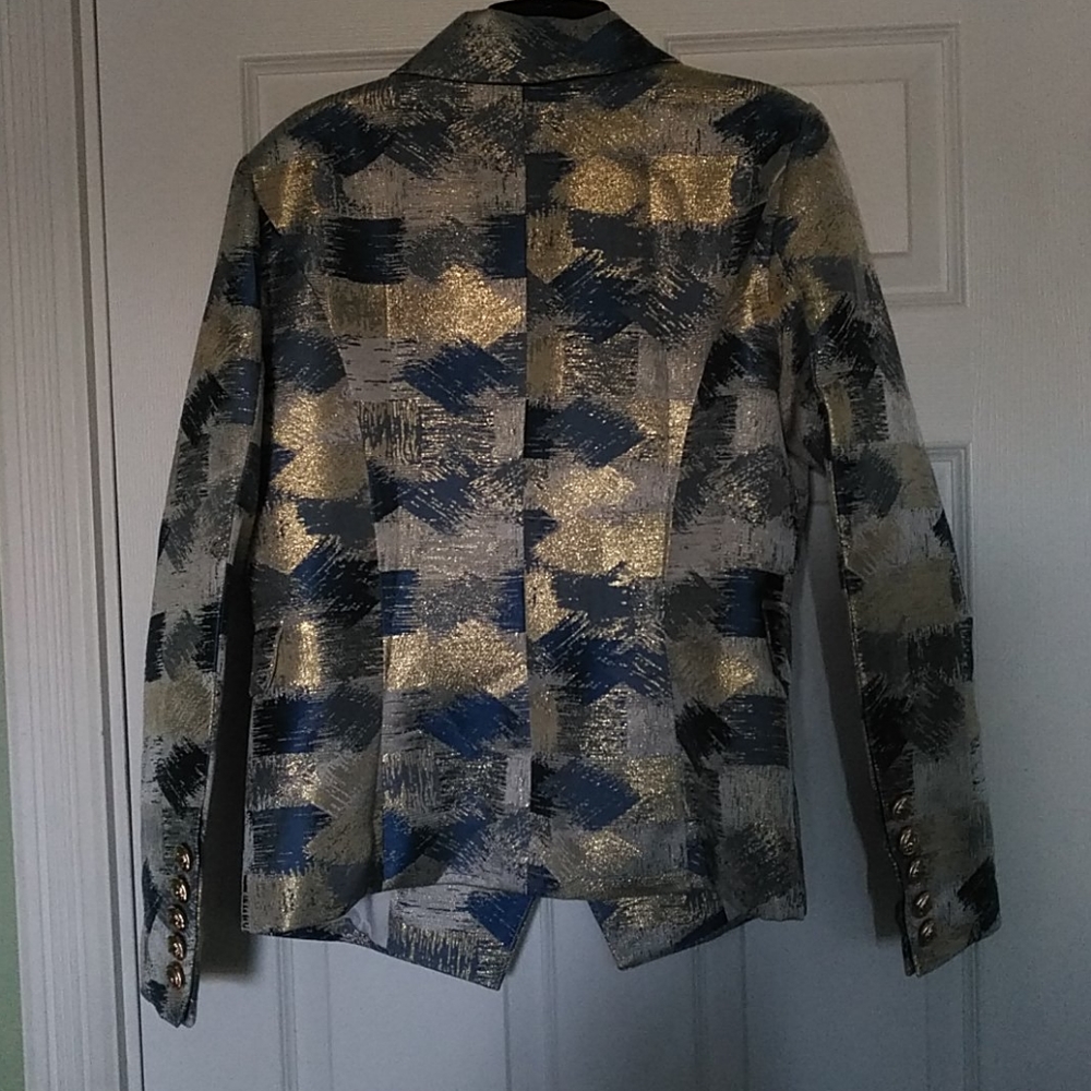 Coat - Picture 2 of 2